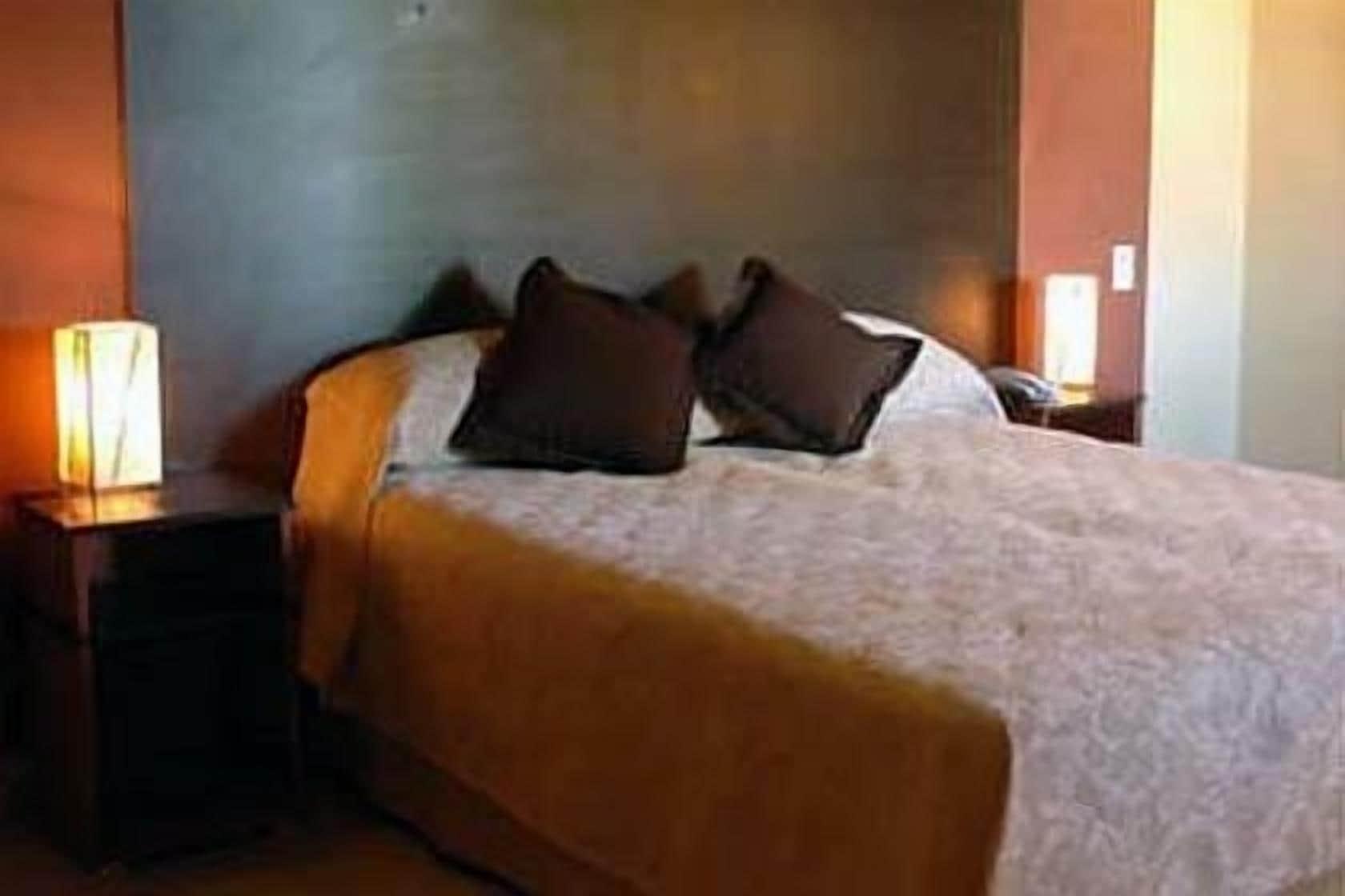 סלטה Hotel Aybal מראה חיצוני תמונה